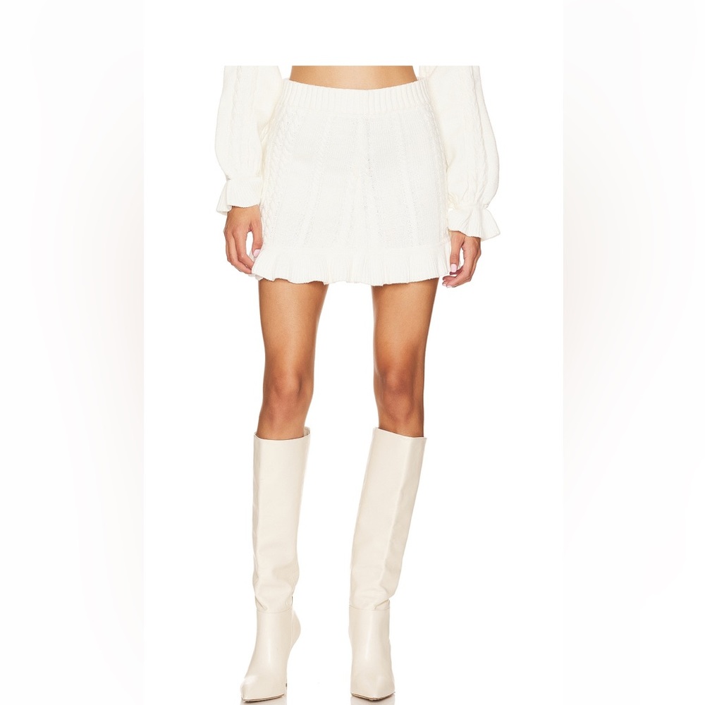 Show Me Your Mumu Ridley Ruffle Skirt, Cream. Size XS. Dry cleaned.
